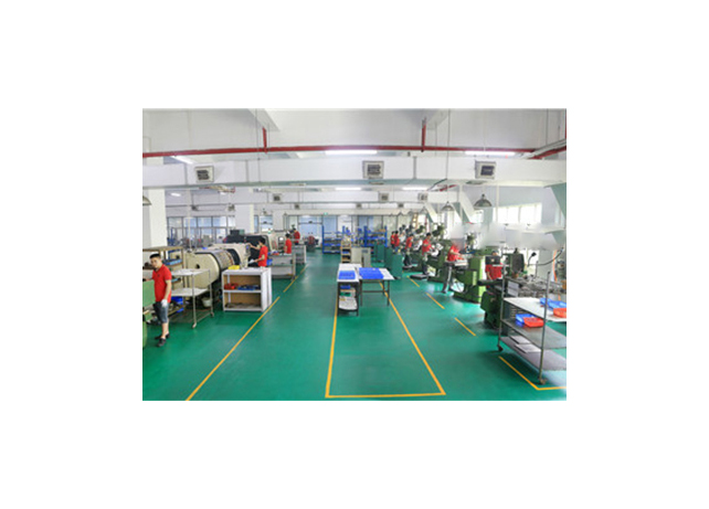 高精度生產(chǎn)設(shè)備，高質(zhì)量生產(chǎn)人員，交期有保障